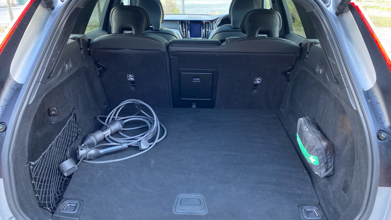 Volvo Xc60 2.0 T6 Recharge PHEV R DESIGN 5dr AWD Auto Estate